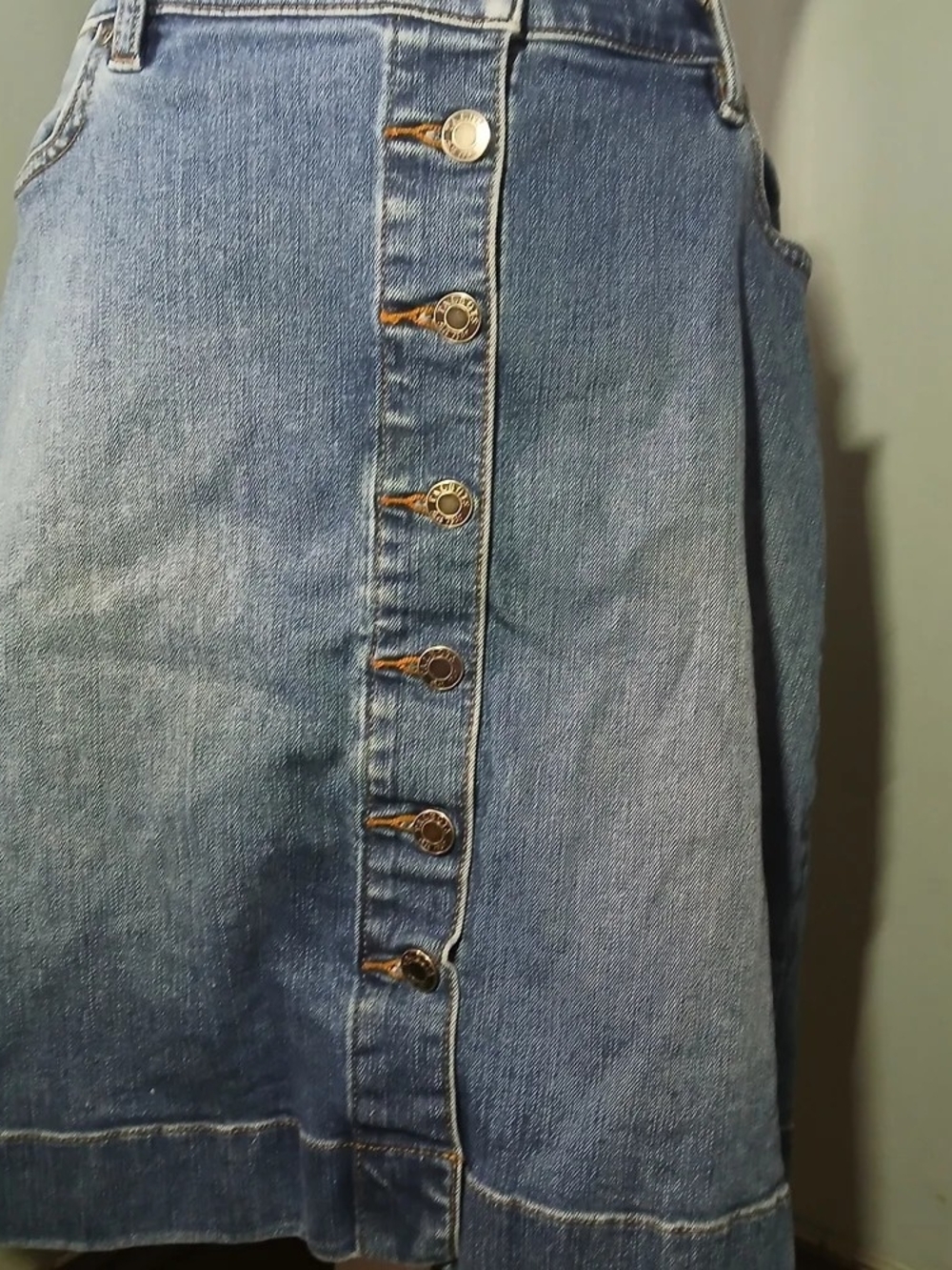 Talbots Blue Button-Front Midi Denim Skirt sz 16p